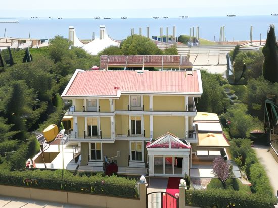 Pendik Marine Hotel