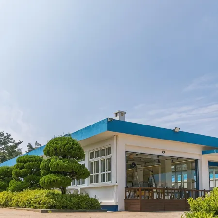 Seosan Pet & Tree Dog Glamping (Individual Barbecue)