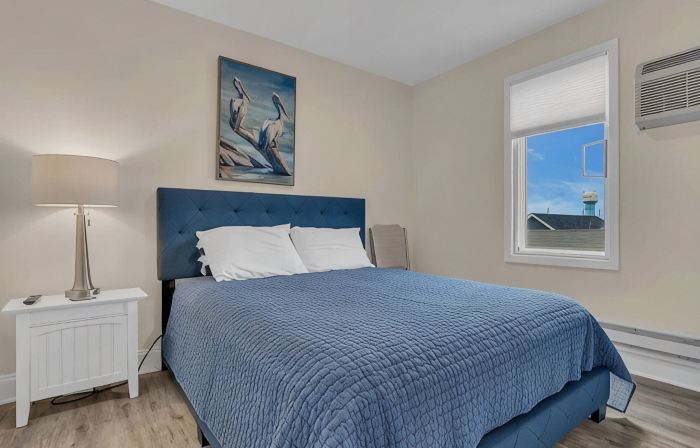 Cozy 1-bedroom condo in Lavallette, located 1 block from beach