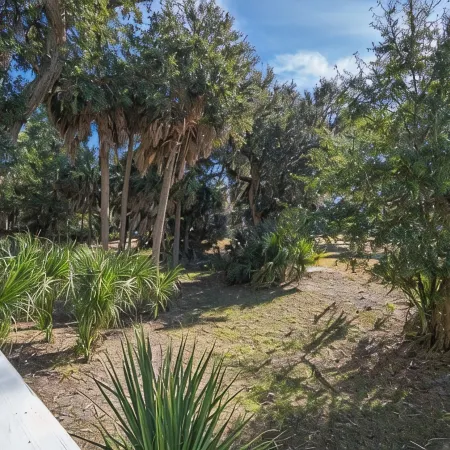 Cozy Edisto Condo-Close to the Beach!