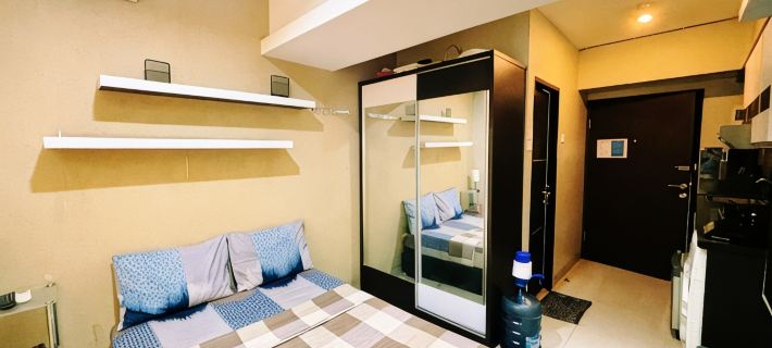 Studio 18 Apartemen the Jarrdin Cihampelas by Berdikari Properti Ξενοδοχεία στην πόλη Coblong