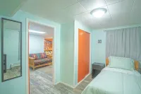 Semi-basement 2-bedroom apartment with AC in Fairbanks - Condos