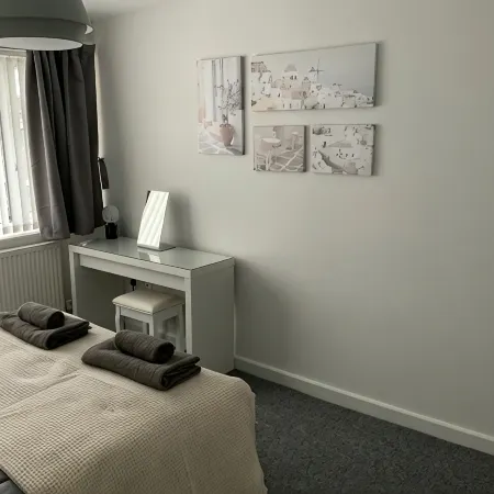 Modern Bungalow in quiet location ,Draycott Derbyshire.