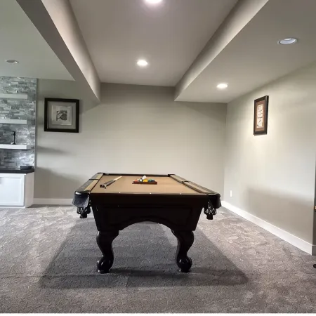 Convenient functional quiet 5 bedroom 3 bath home in Clive. Отели в г. Клайв