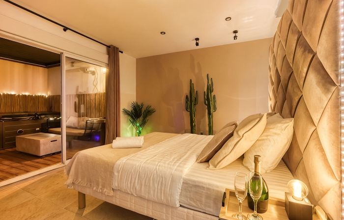 Suite Wood Love & Spa - 4P Private Sauna and Jacuzzi