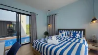 Nest Scape Blu Pool Villa 50m to beach in Cha-am