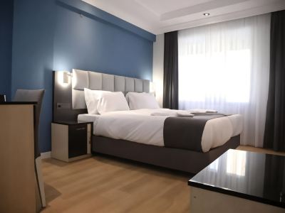 Ardos Park Hotel