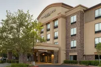 SpringHill Suites Sacramento Roseville - parking