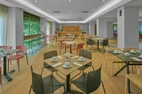 City Express Plus by Marriott Mazatlan - Aamiainen