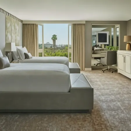 L Ermitage Beverly Hills