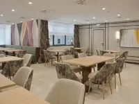 Hotel Viladomat Hotels near Parc Guell