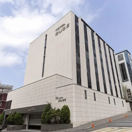 Hotel Cube