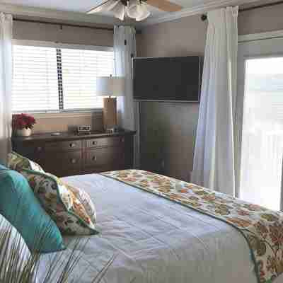 🌞Luxury East Facing Waterfront, Deck, Fishing, Near Yacht Club & Resort⛱ Rooms