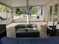 Vacation Home w/ HOT TUB, 2 MASTER BEDROOMS, HEATED POOL NEAR BEACHES! - Wifi