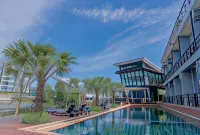 Phuengluang Riverside Hotel Chanthaburi - Pool