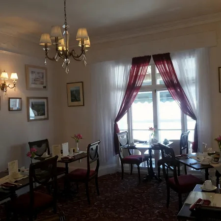 Dolphin Guest House