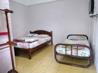 Kamila Teluk Senangin - motel