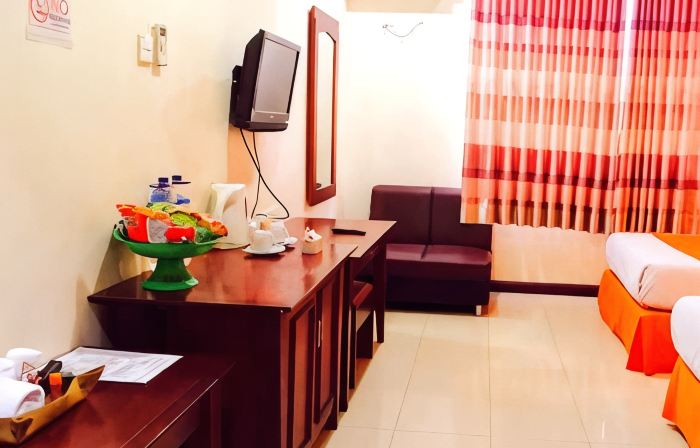 Hotel Dynasty