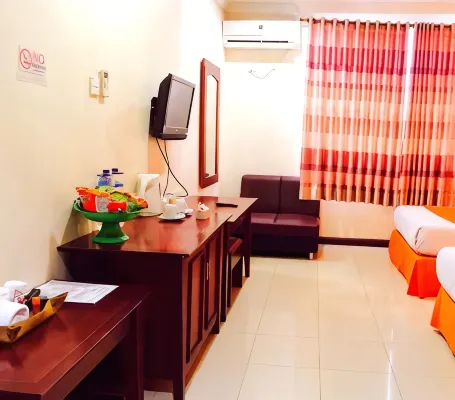 Hotel Dynasty - parking