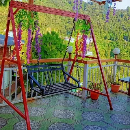 Hotel the Pine Villa Mussoorie