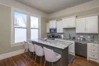 Van Frank Cottage 3bd/2ba Downtown Little Rock - Bungalows
