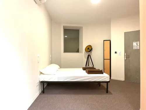 Hostel Flamingo Nîmes Gare Centre