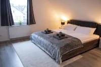 ME LIVING Holiday apartment Loft Lemgo Brake - Homestays