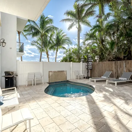 Beachside Luxury Private Townhome w/ Pool, Elevator, Ocean and Marina Views
