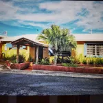 Spacious 3 bedroom 2 bath home close to town