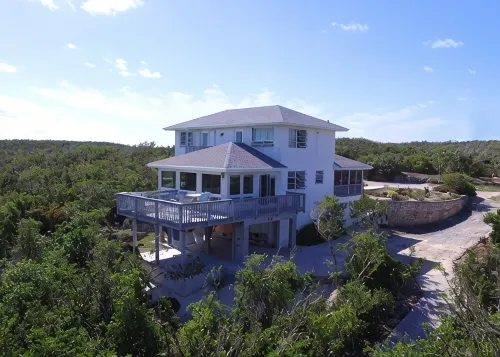 Secluded & Quiet Beachfront Home w/ Beautiful View on Lochabar Bay. Family fun! - 3성급