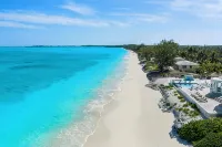 OCEANFRONT,  with spectacular infinity pool on Tar Bay.  An Exuma paradise. - Gym
