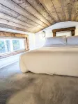 Cozy Tiny Home - Farm Stay - Near Qualicum Beach - บังกะโล