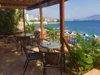 Kalemi's Beachside Hotel - Airport Shuttle