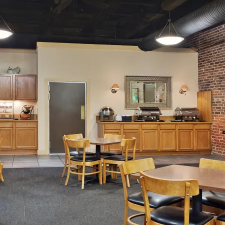 Hawthorn Extended Stay by Wyndham Rome