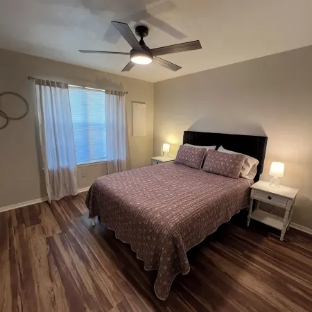 Charming 2-bedroom 2 bath duplex in the heart of Tyler!