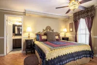 Spacious 3BD, 3BA Condo with En Suite Bathrooms, 10 min Walk to Anakeesta - Condos