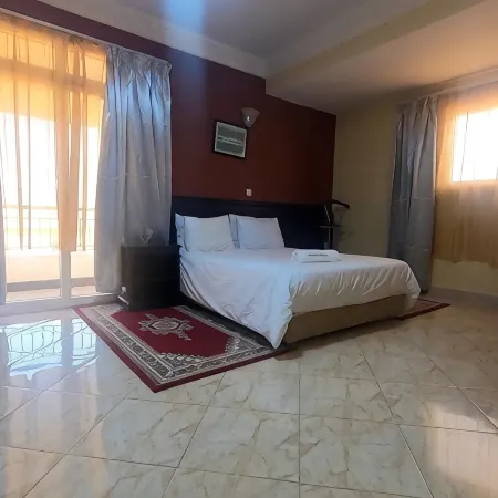 Hotel Doums