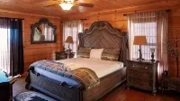 Huge 8BR Mountaintop Mansion, with Majestic Views,Oversized deck in Mt.Airy, NC. - Chalets