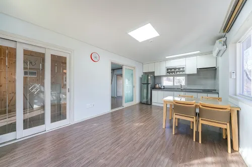 Boeun Cheonnyeonui Haru Pension - Homestays