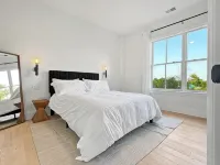 Luxury 2Bed w/ Amazing Views - Wifi