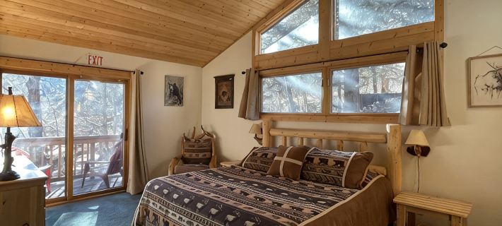 Storybook Cabin - Private Stream, Incredible Canyon View, Starlink Internet Hotels in Larimer County