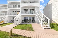 Ground floor gulf front beach Blue Tide condo between Alys beach & The Hub. - Wi-Fi