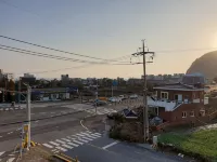 Seogwipo Gulliver Travel Pension 安德溪谷附近的飯店