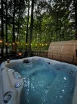 Serene chalet with fire pit, hot tub and barrel sauna in Shanty Creek - Chalets