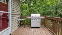 River Mist Retreat 5 minutes to Downtown Asheville - Wifi
