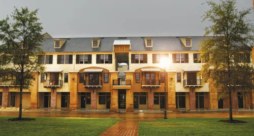 Carriage House Hotel - Pool