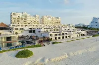Oceanfront 2Br Villa for 6 -  3 Bathrooms - Walk to la Isla & Beach - Bungalow