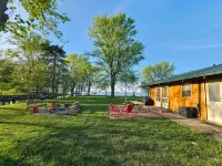 Bear Lodge, Fantastic Views Of Partridge Lake Fremont Wisconsin Wolf River - Chalets