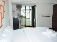 Soi 4 Service Residence - 2-Star