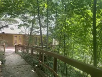 Orchard Mountain Cabin, Enchanting Retreat – Exclusive Lakefront Sanctuary - Chalets